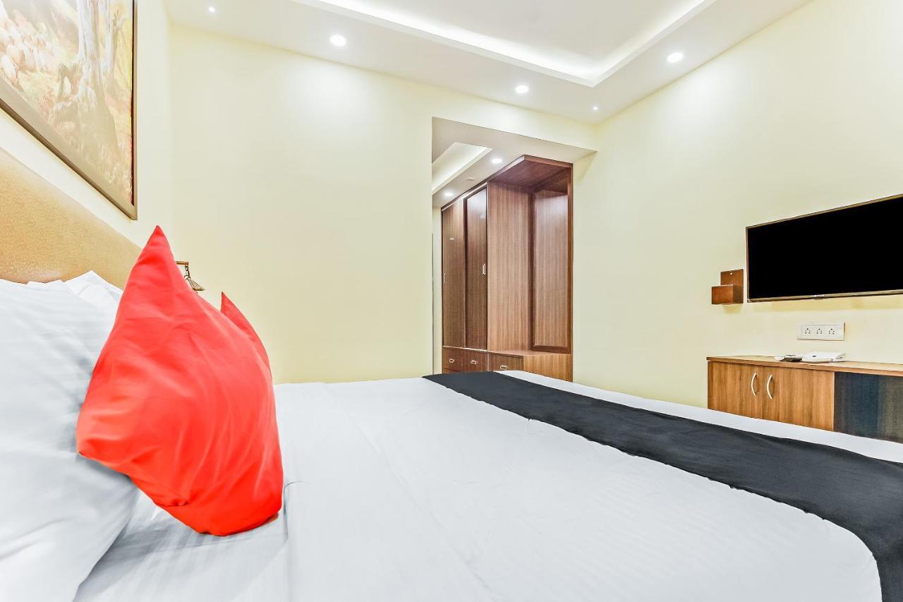 Capital O 64180 Adam'S Beach Resort Baga Εξωτερικό φωτογραφία